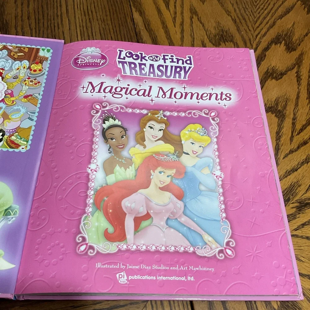 5 Disney Look & Finds, Not all Princesses Dress in Pink, Frozen Arendelle books